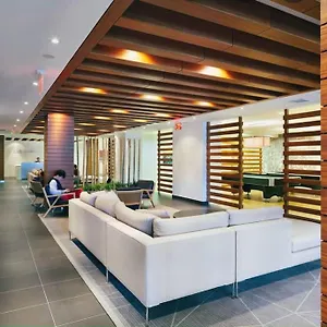  Apartment Stunning Wit Amazing View 5mins From Cntower